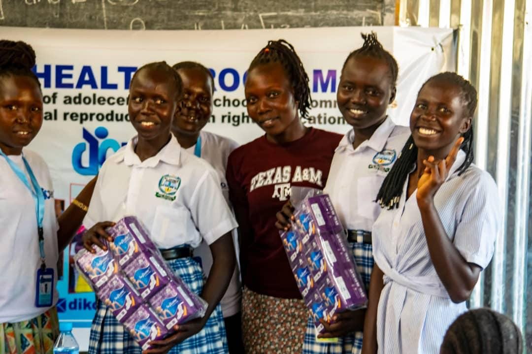 Girls returning to school in South Sudan